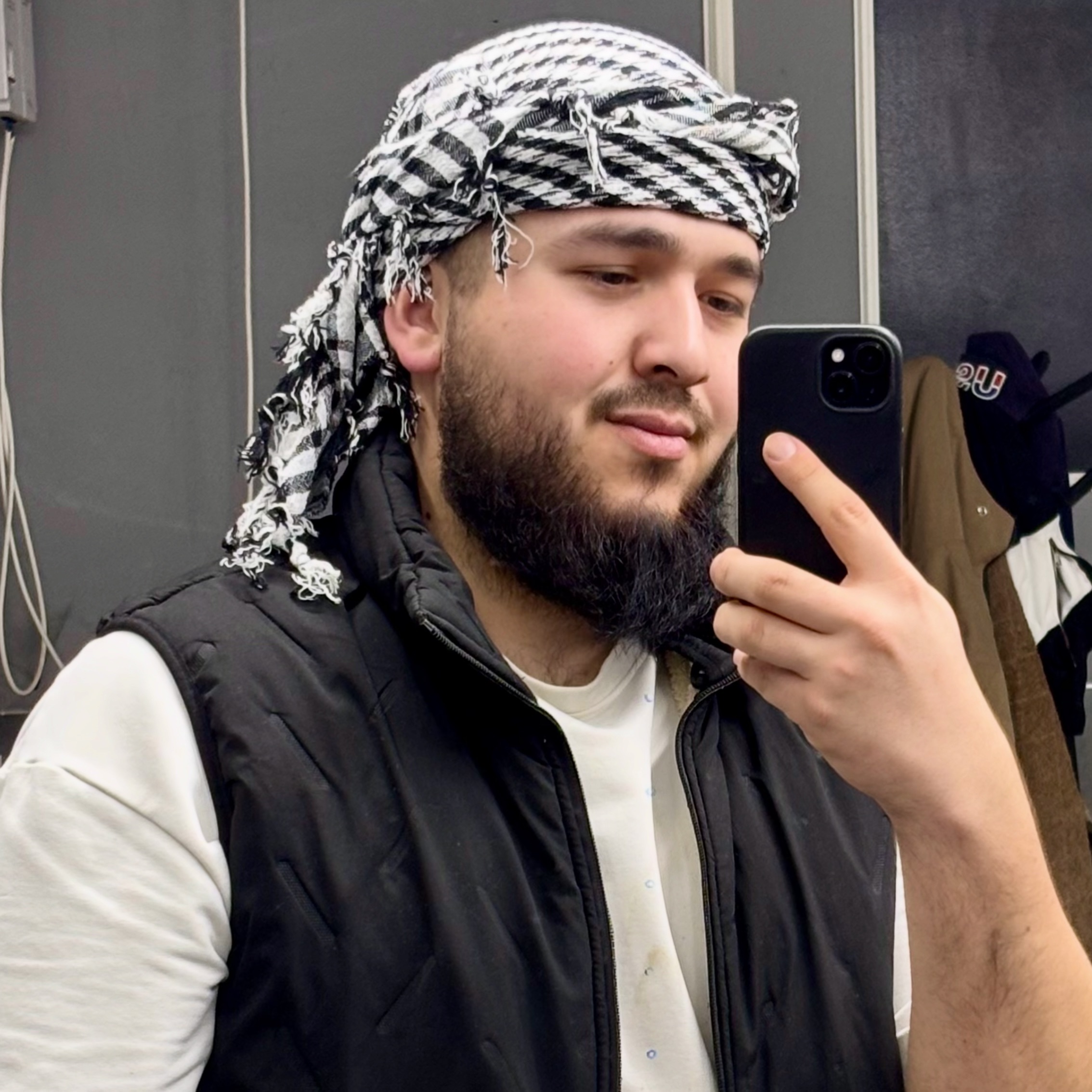 akram473