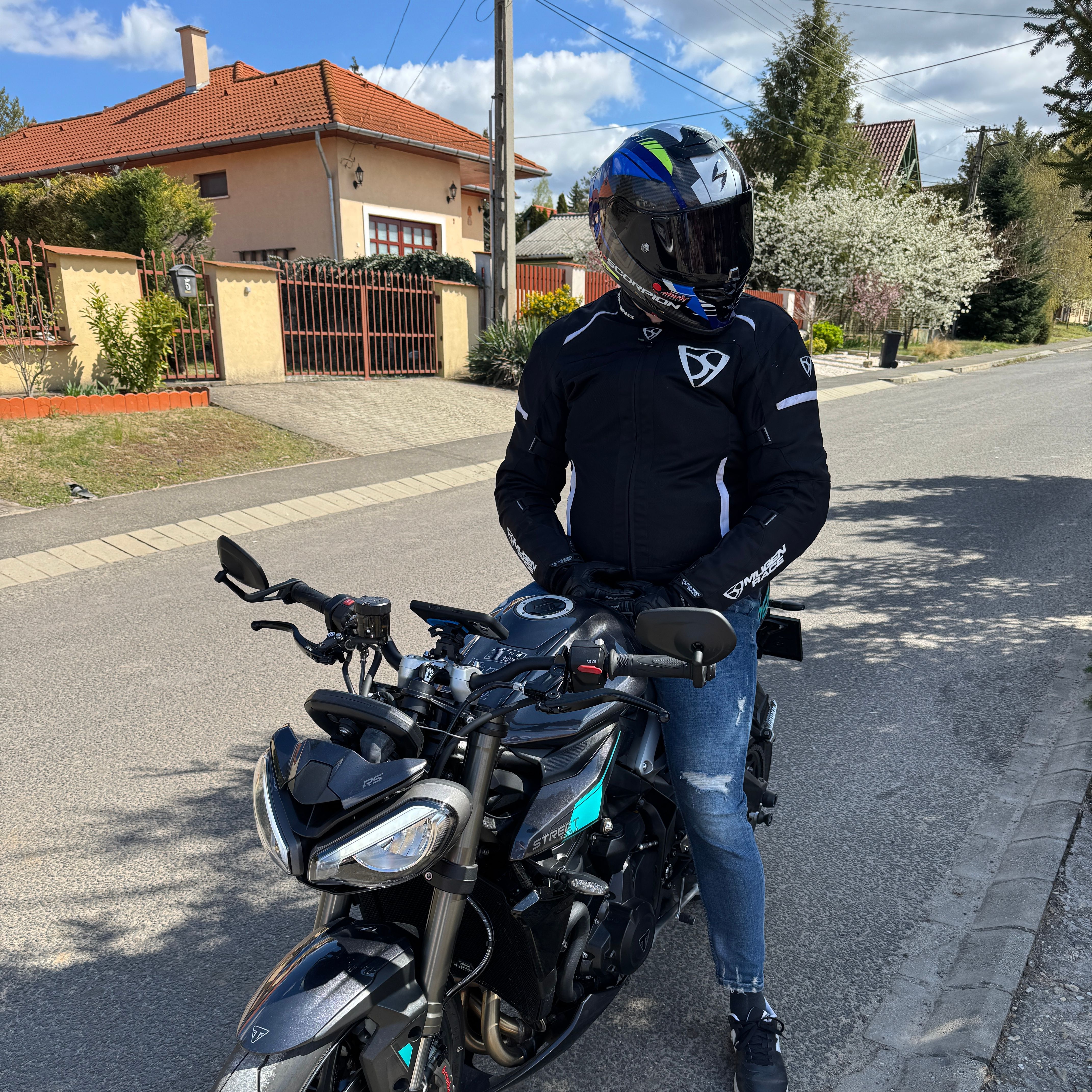 team_keenzike