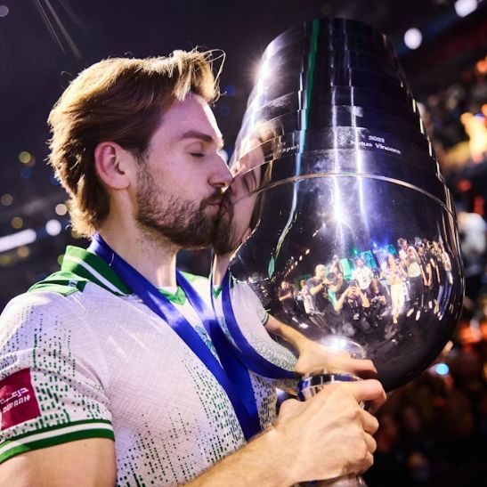 Flarres FACEIT avatar