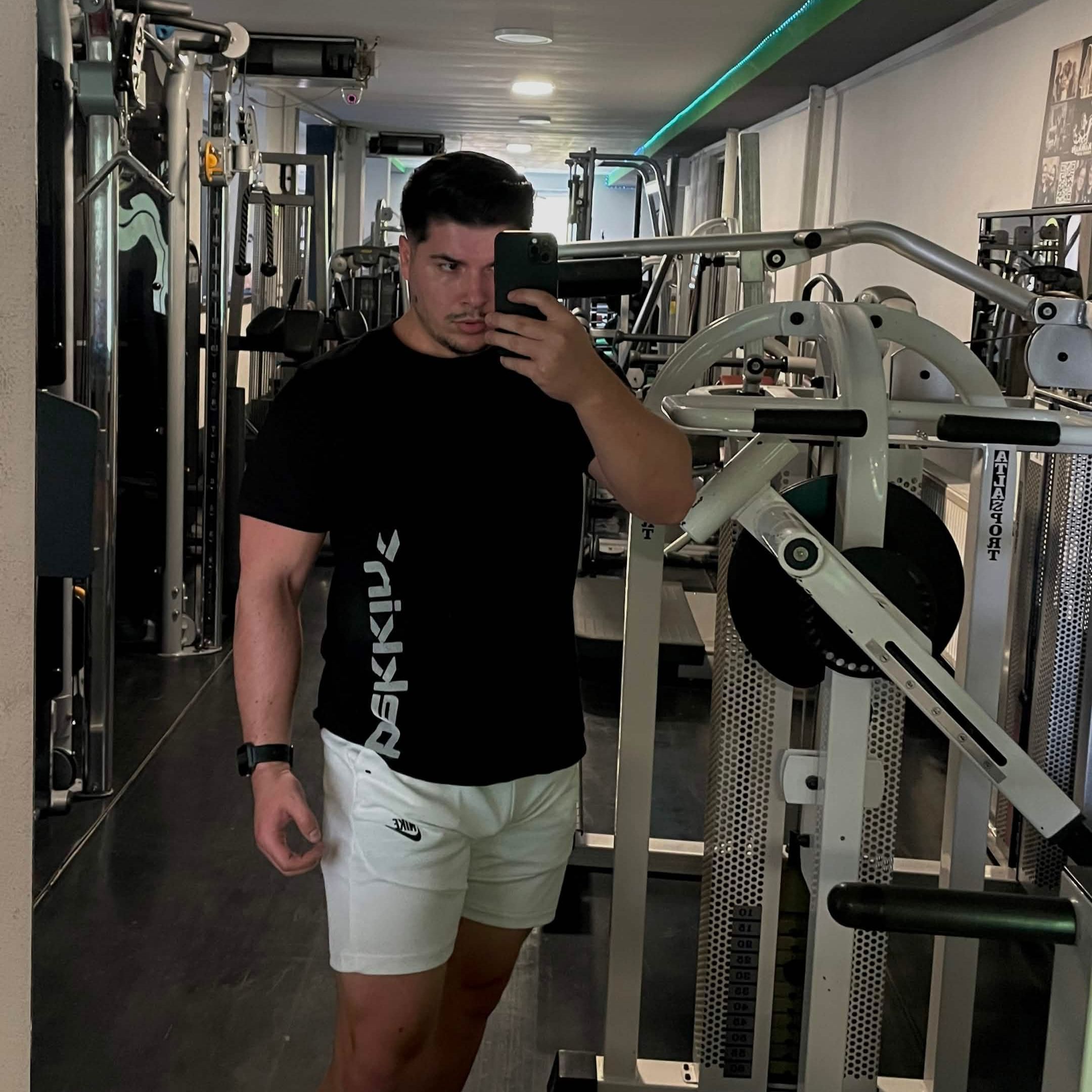 xJamesBond1