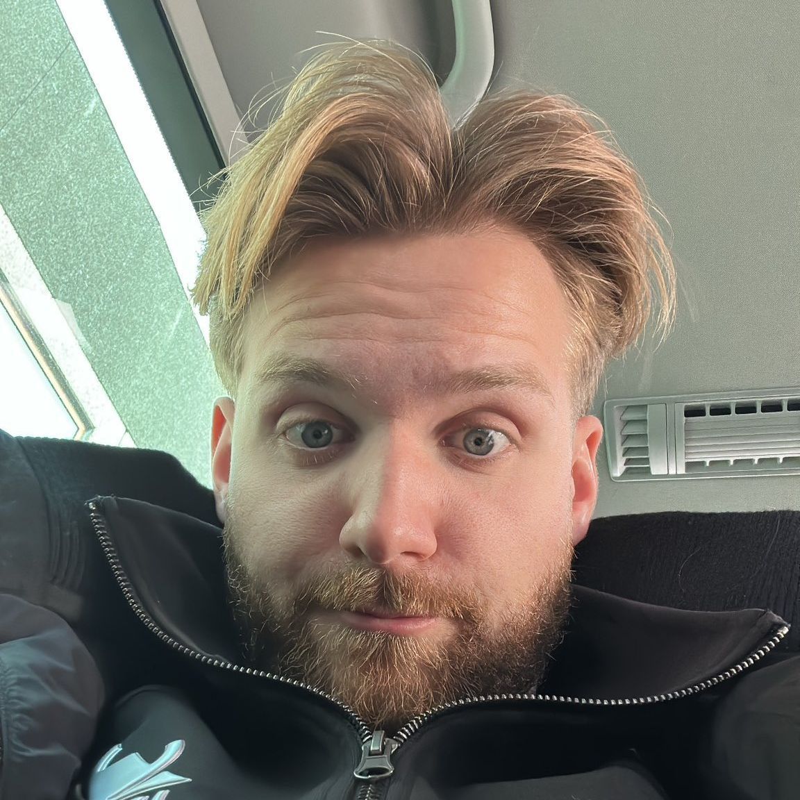 AlekZ06 avatar