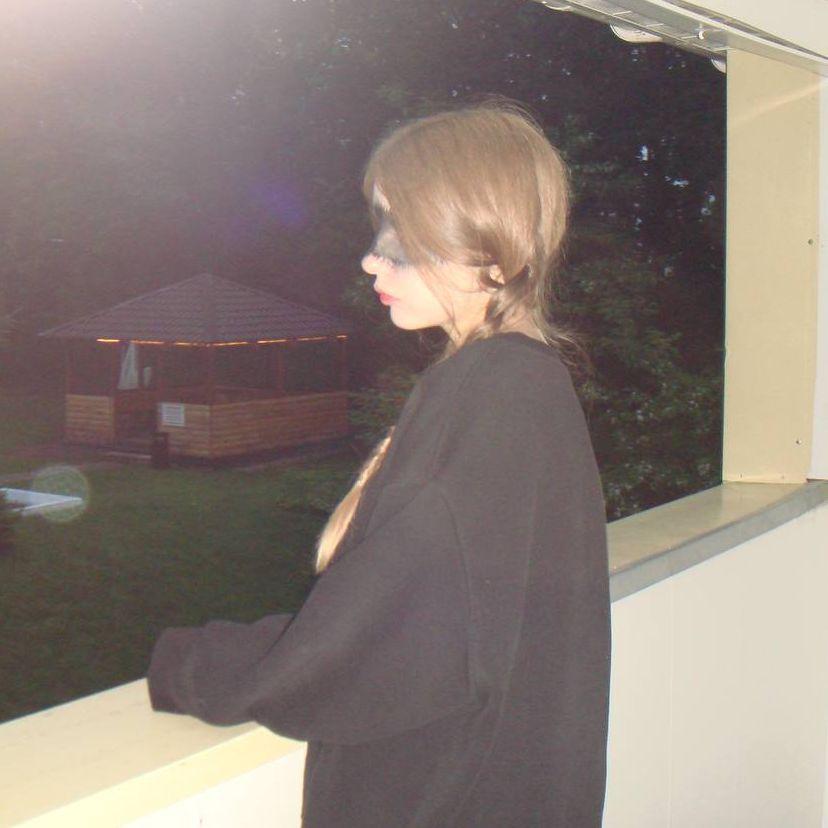 Mi7hanya avatar