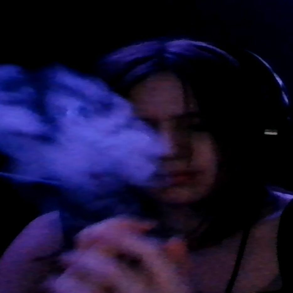 712Content