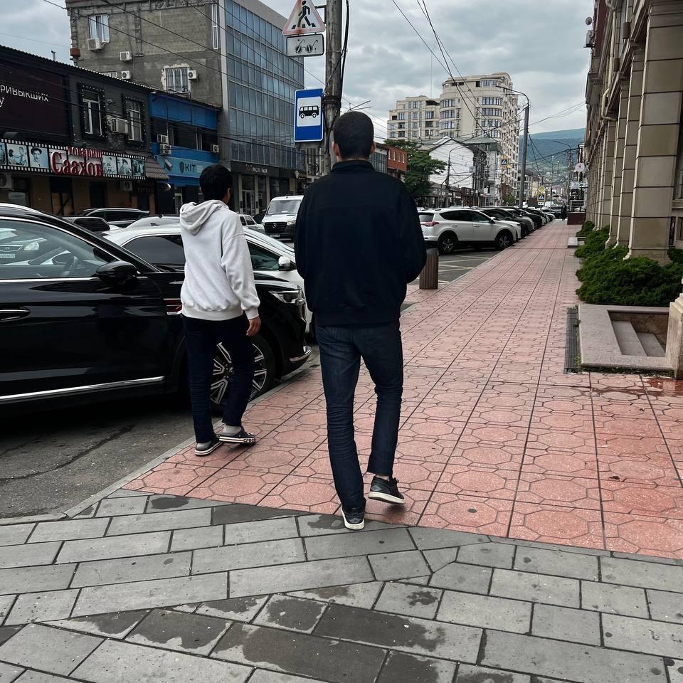 asadiiiik avatar