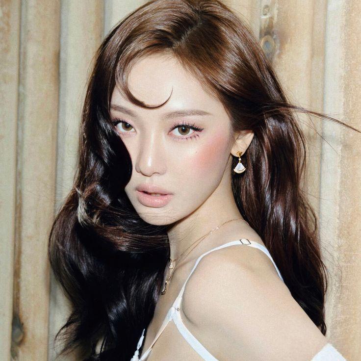 johnyelek-_- avatar
