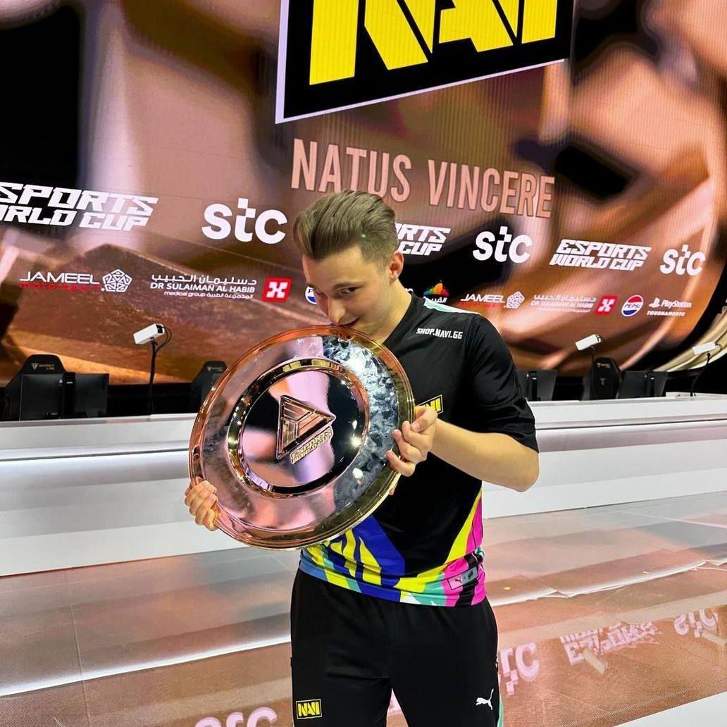 Vlaadislaav avatar
