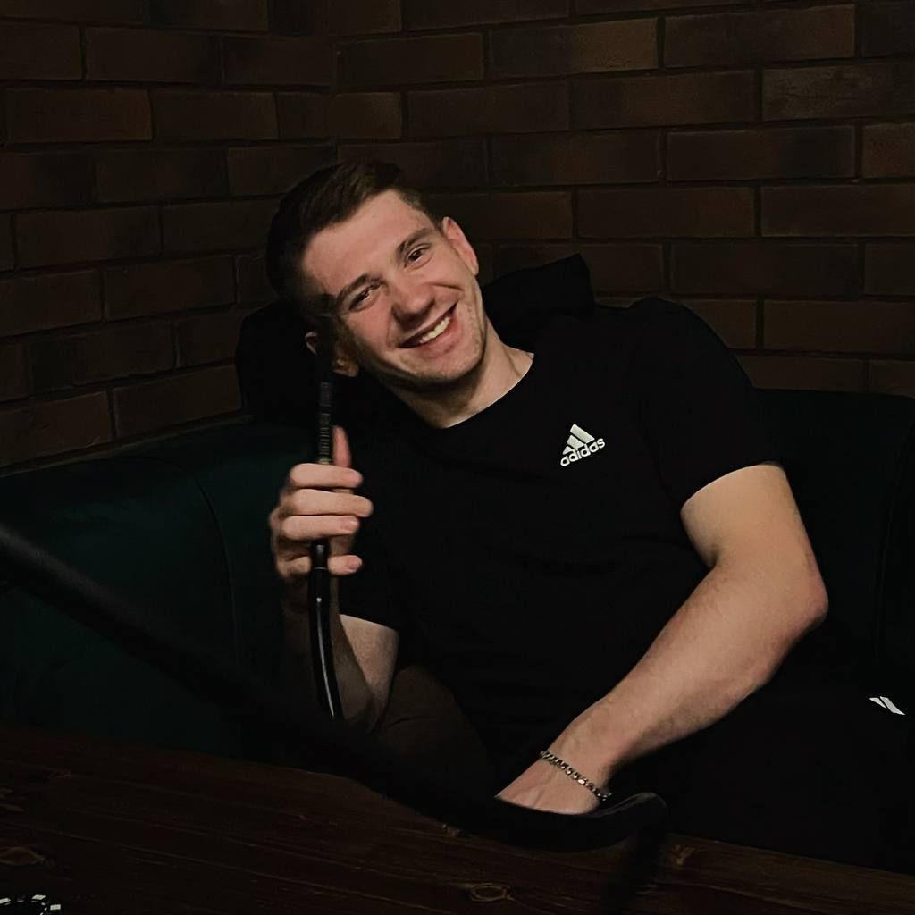 TonR1ch avatar