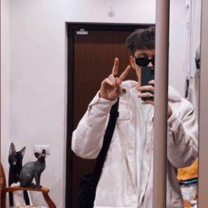 LyricalMax avatar