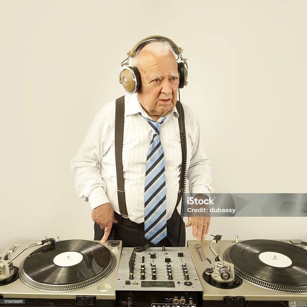 DJ-ShMeKi