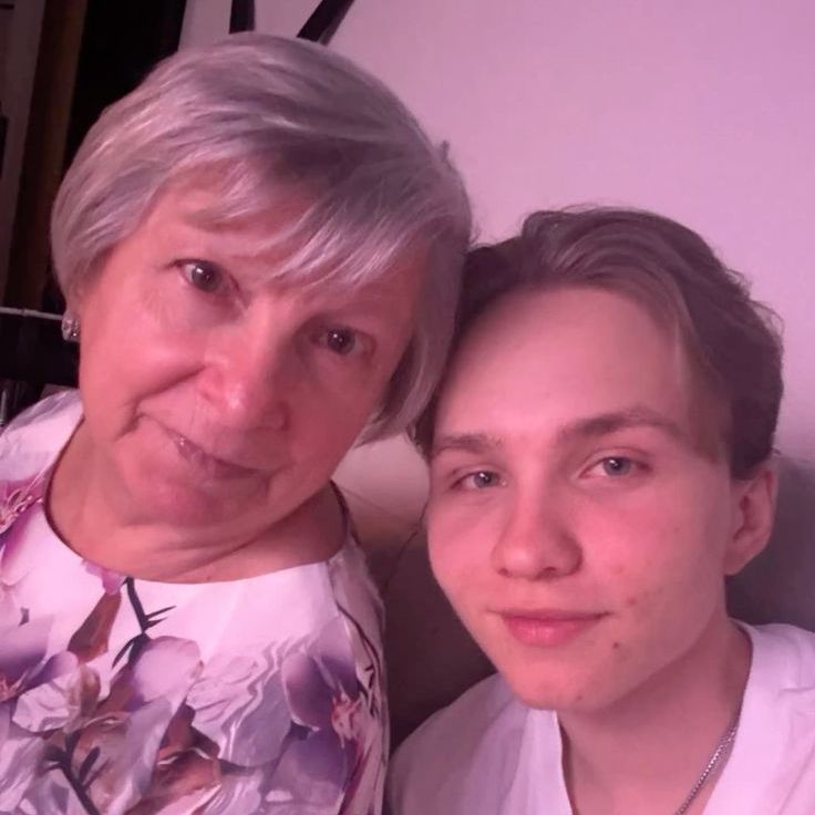 m0NESYEnjoyr