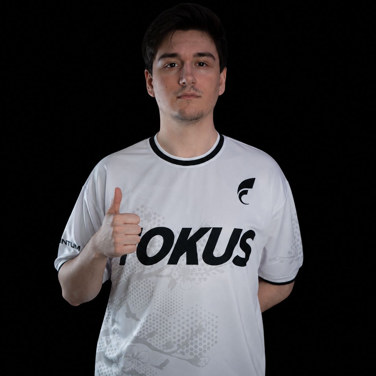 bigLong27cm FACEIT avatar