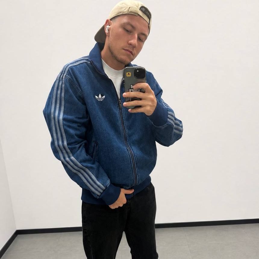 NIK1TOS