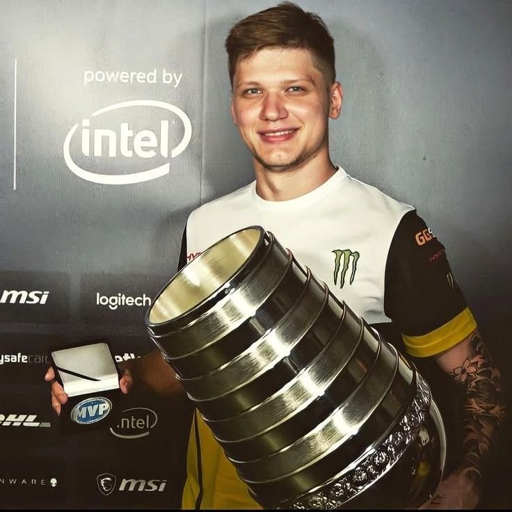 Miluskiv FACEIT avatar