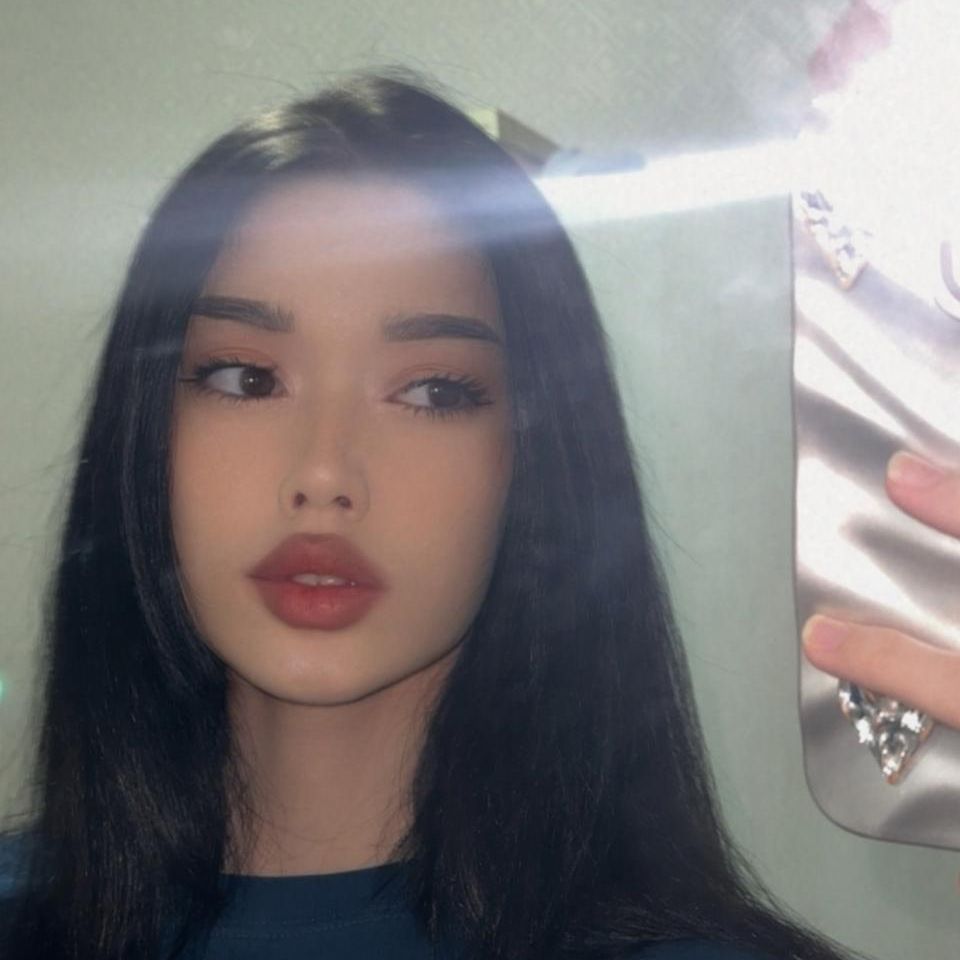 SANIYA_