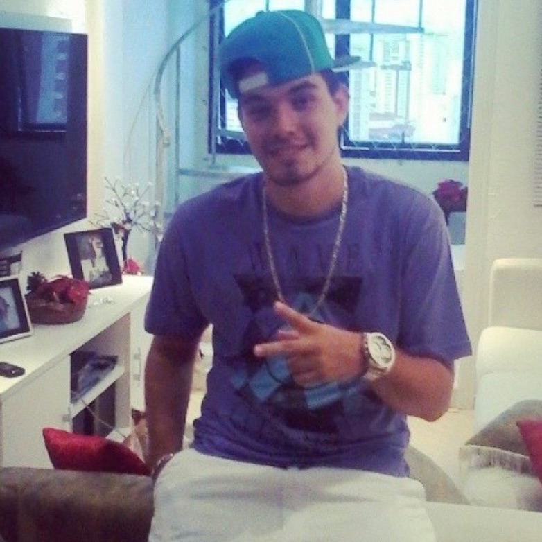team_LUISX-