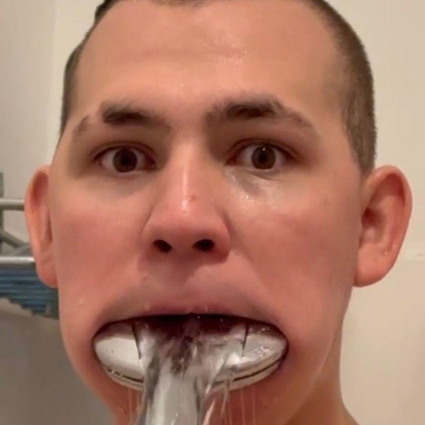 1agahim1 avatar