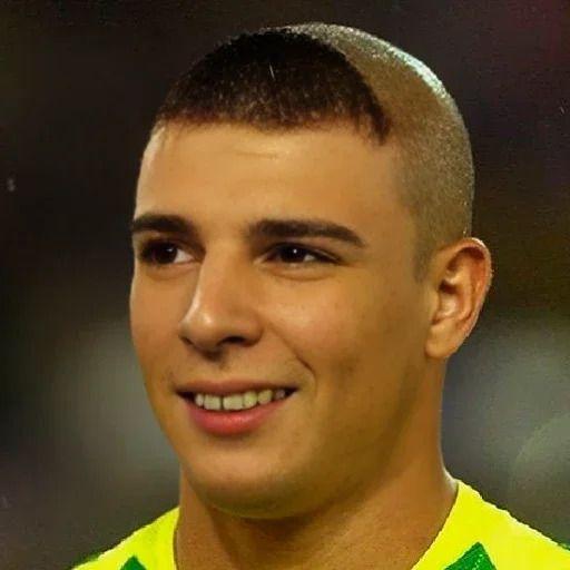 DugeonMaster avatar