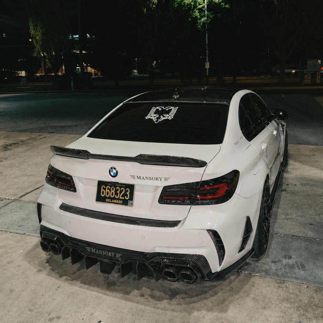 F10__PeeK