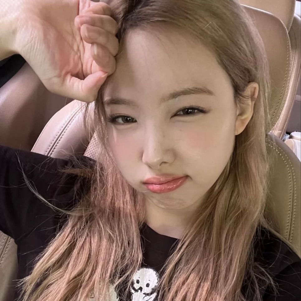 Nayeonyn
