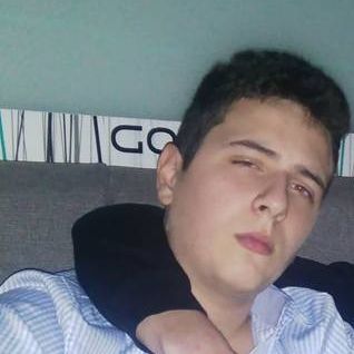 Smok4eftw0w-