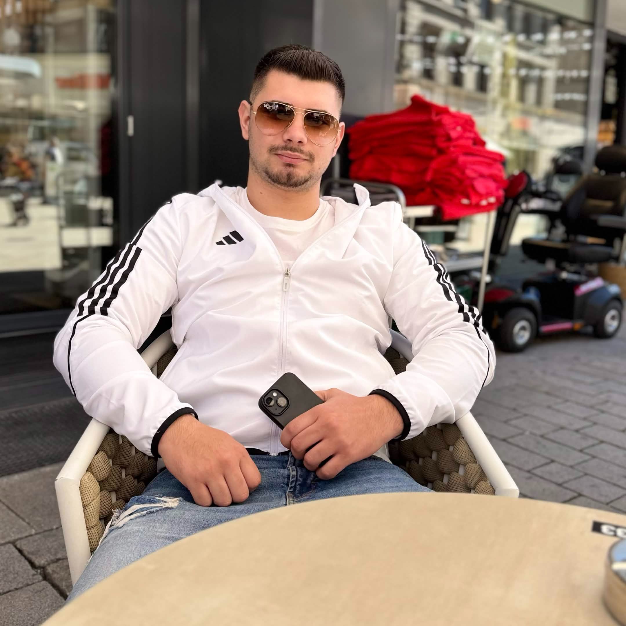 robizew