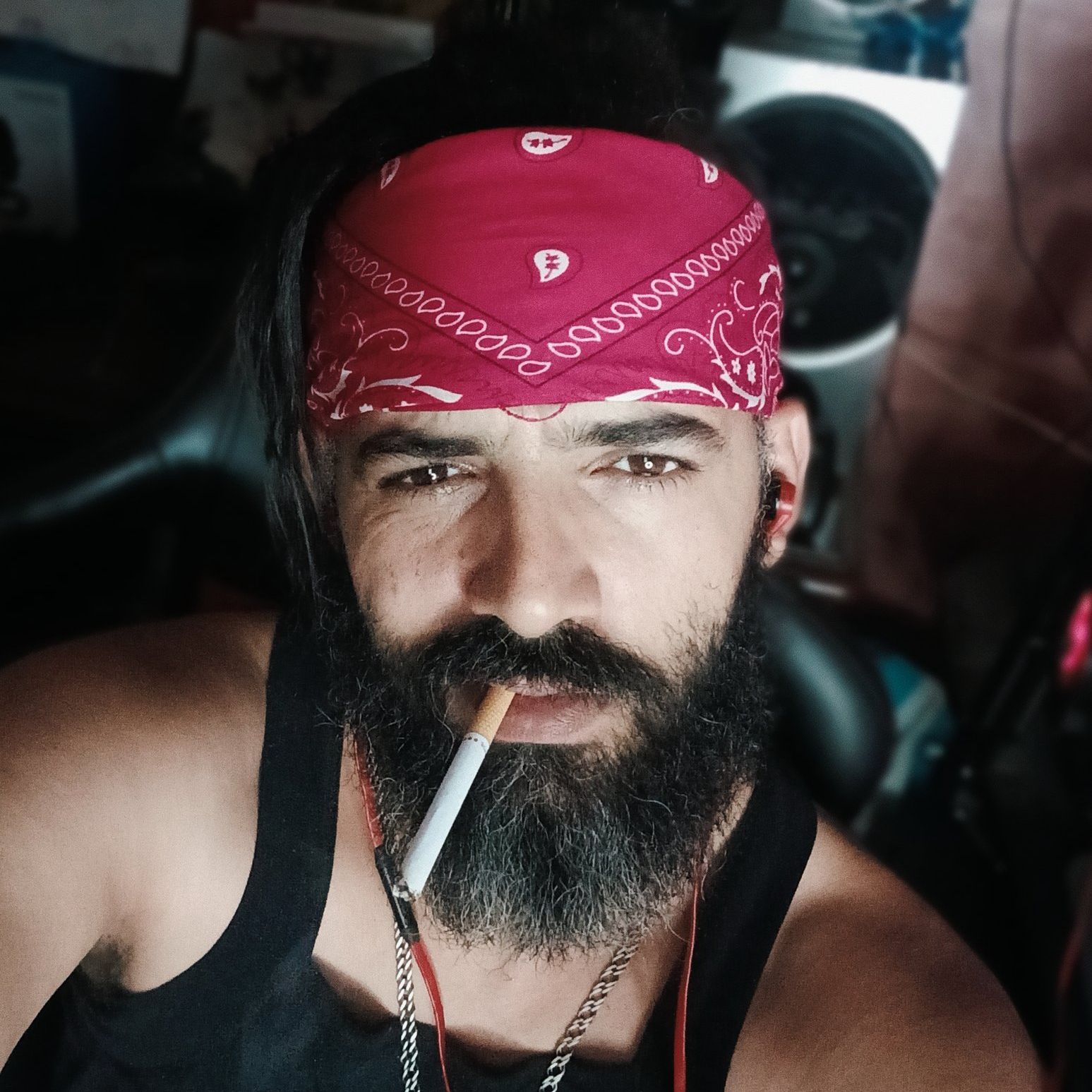 KqLviNNN avatar