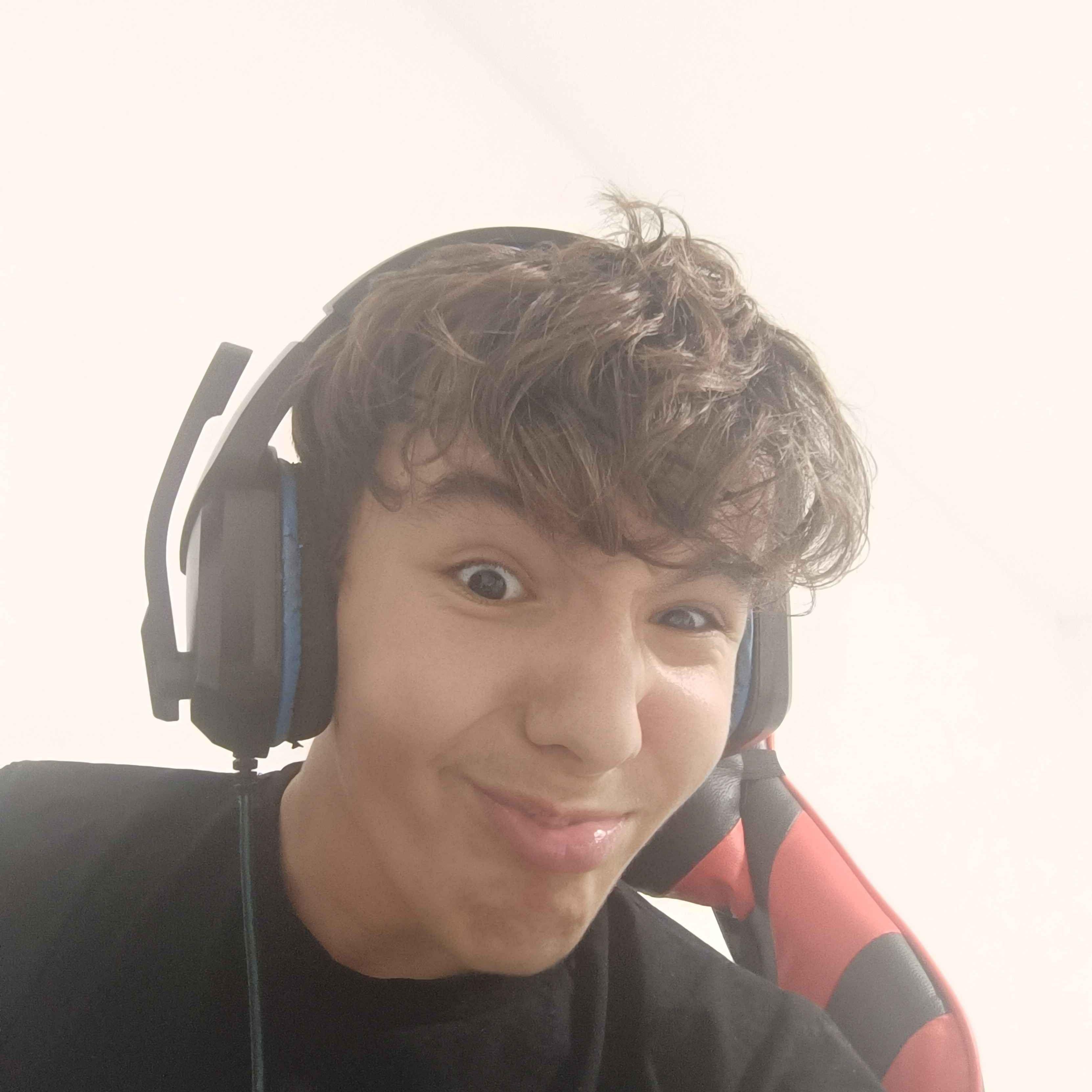A1phaVuk avatar