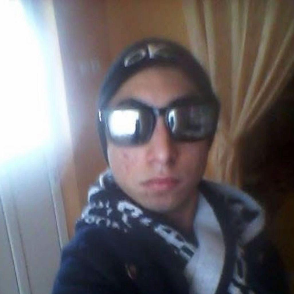 Simpleee25 avatar