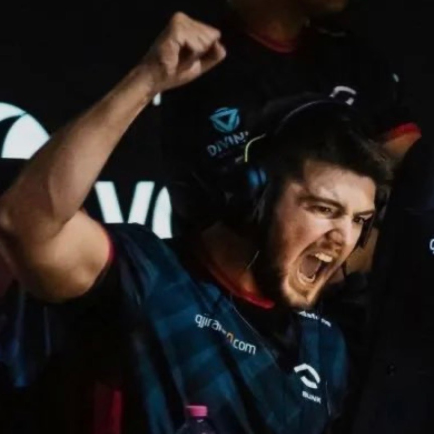 Yll16 FACEIT avatar