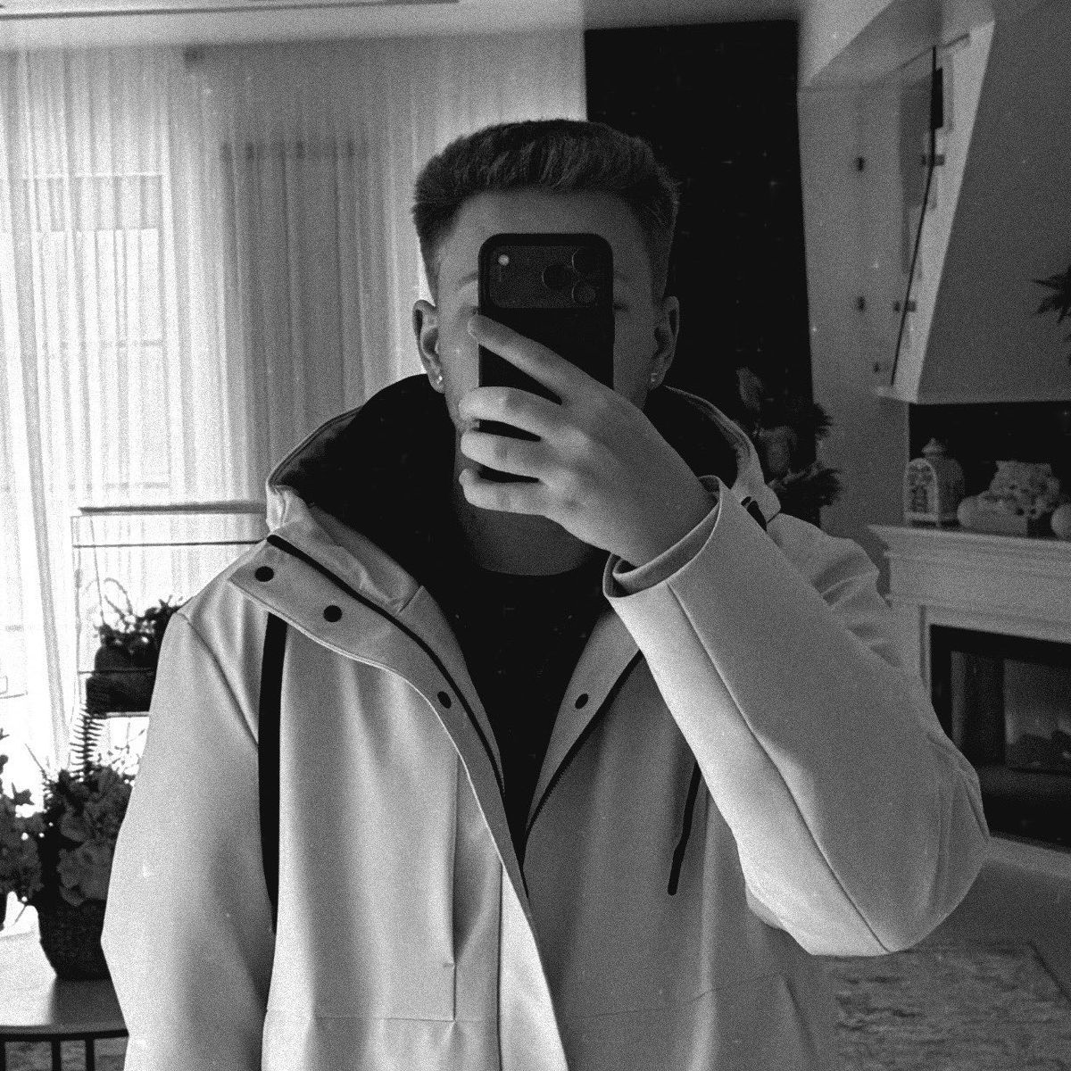 RobertN1337