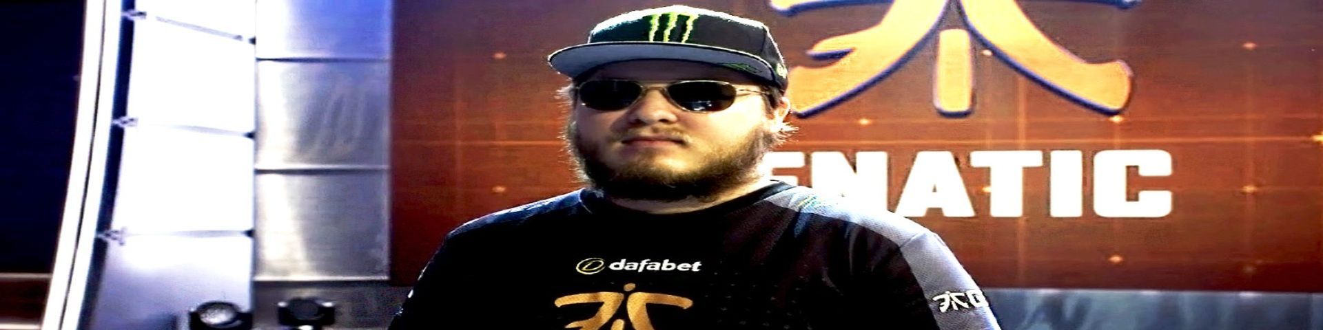 Faceit banner for @hek