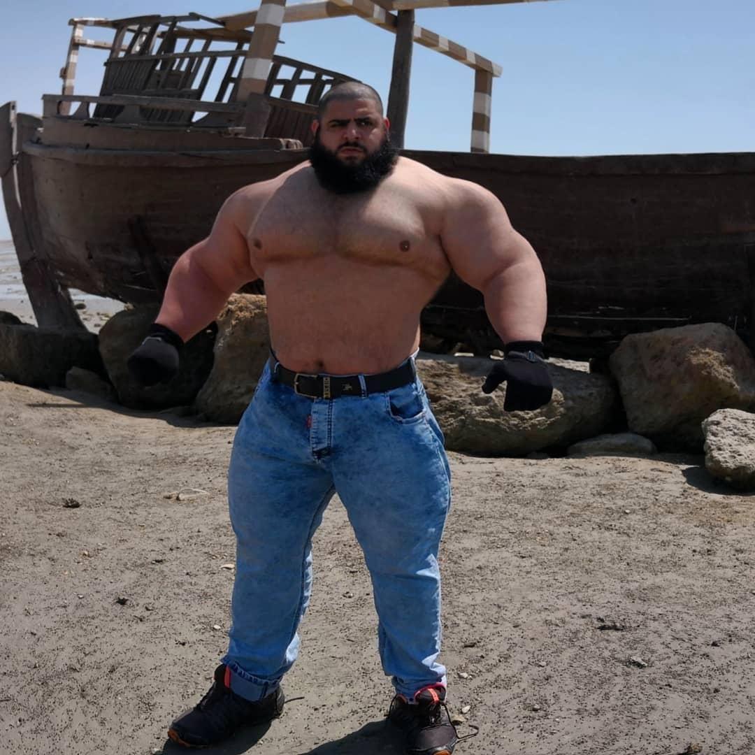 HALLA