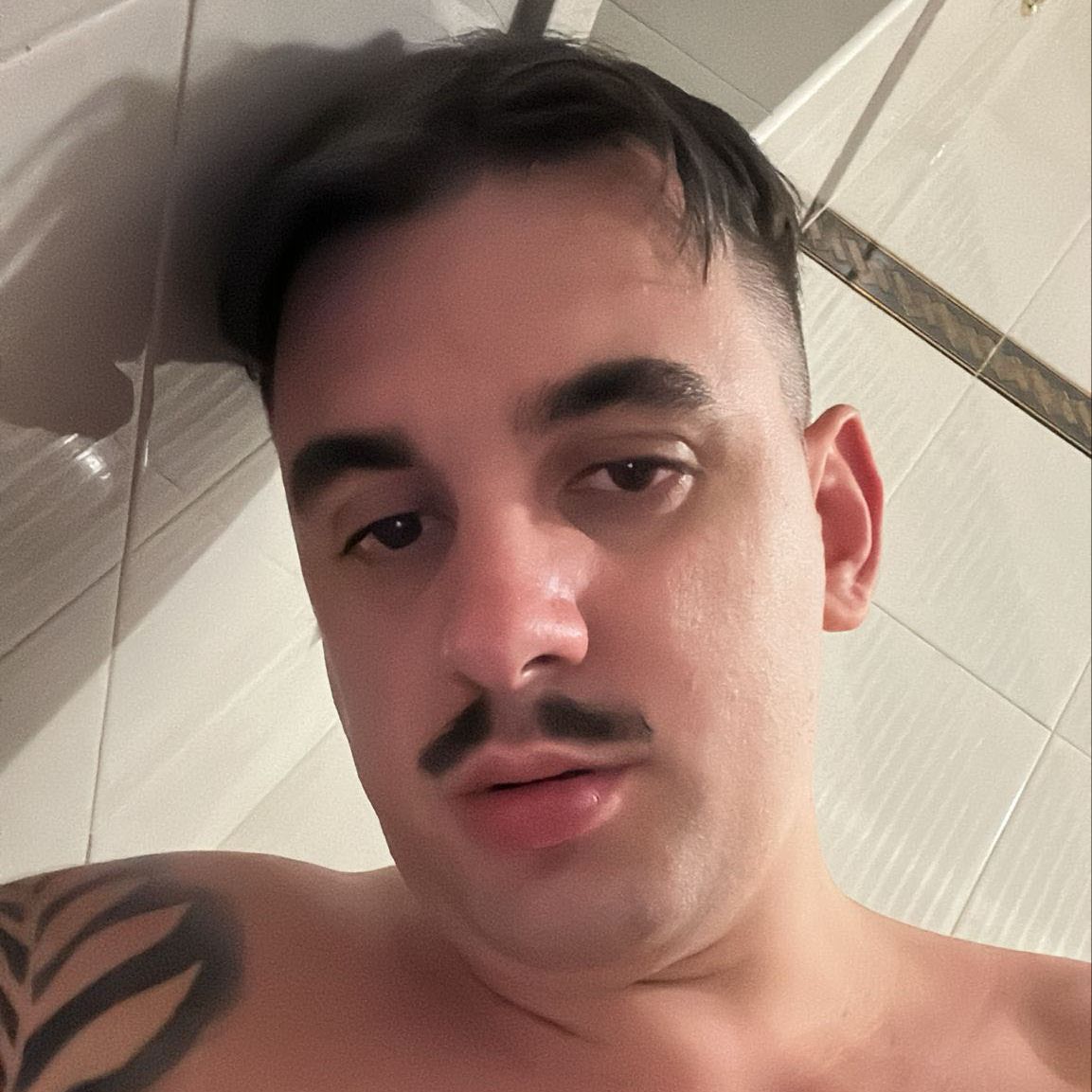 XisYpslon72