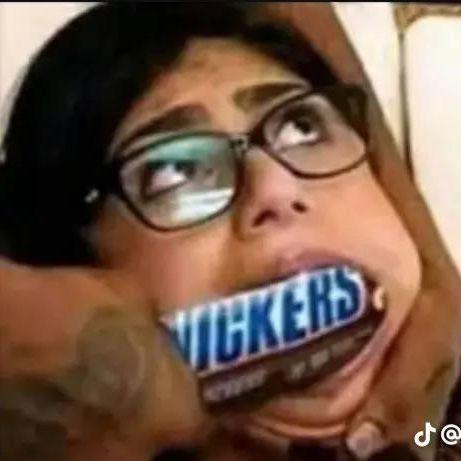 DEEP-THROAT- avatar