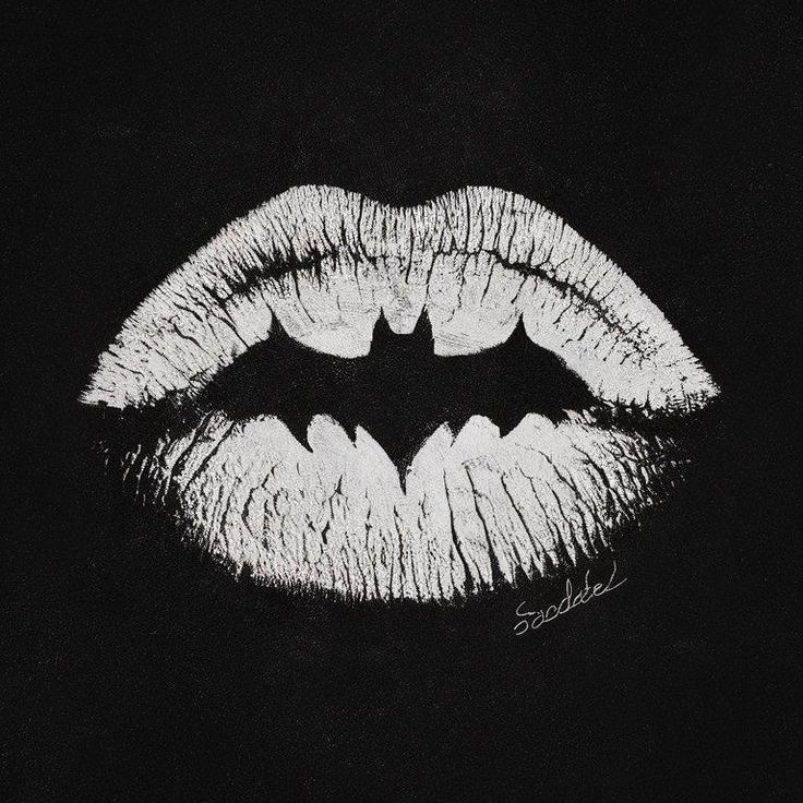 WHITE_BATMAN