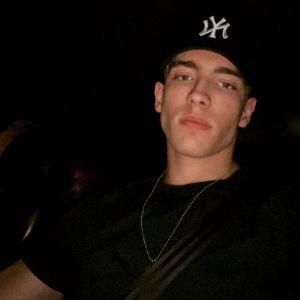 M8GENSITO-_-