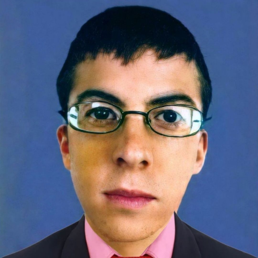 Tvoyasmerttr