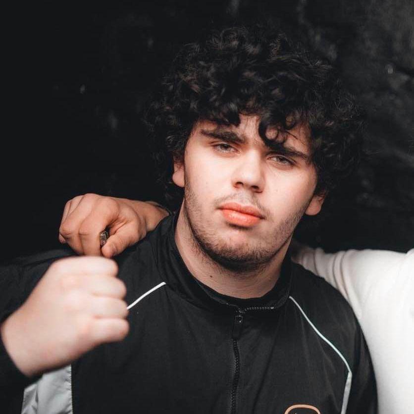MaciuSinho avatar