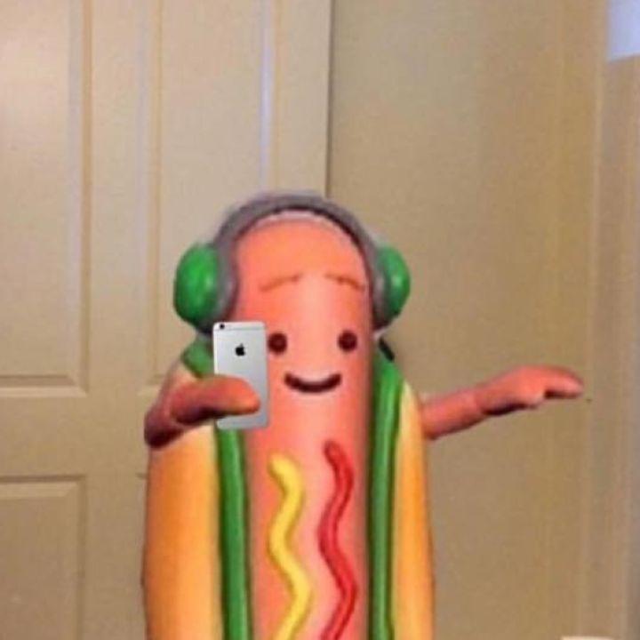 ManInMirror