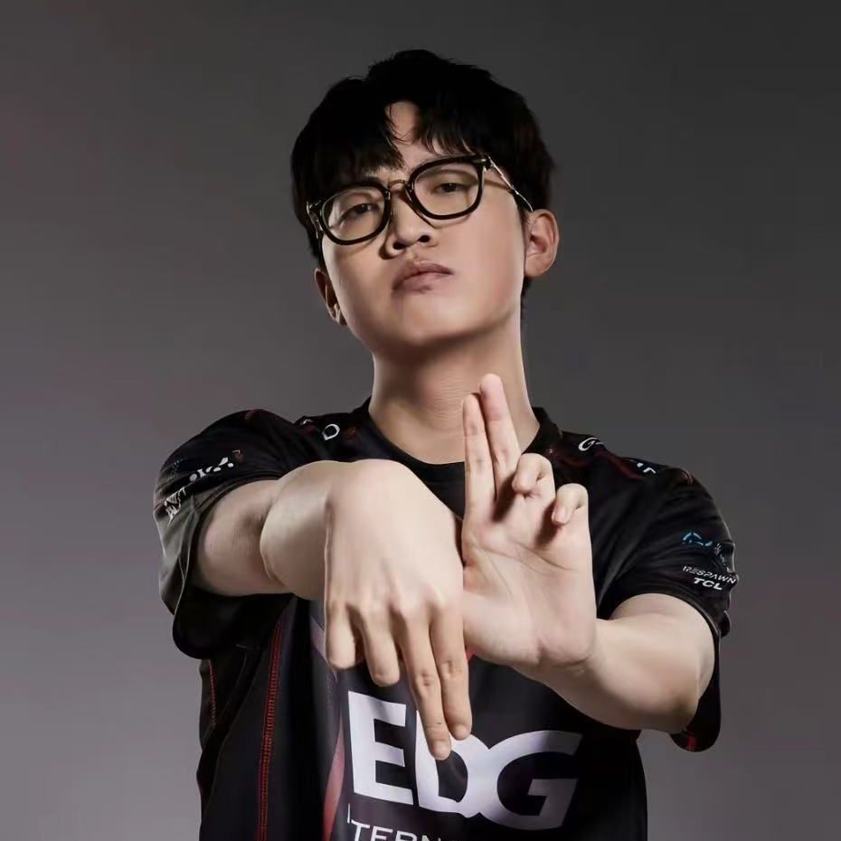 E0Gzmjjkk