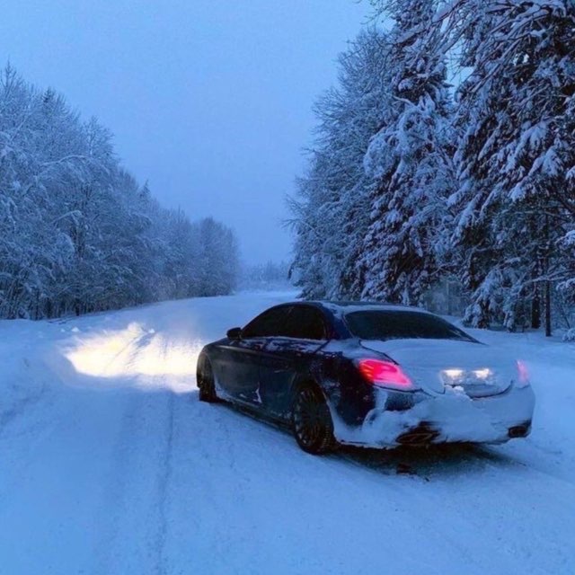 SKITOLS77