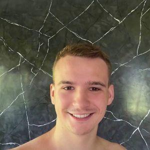 M1kee2 avatar