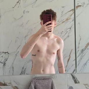 --novy777 avatar