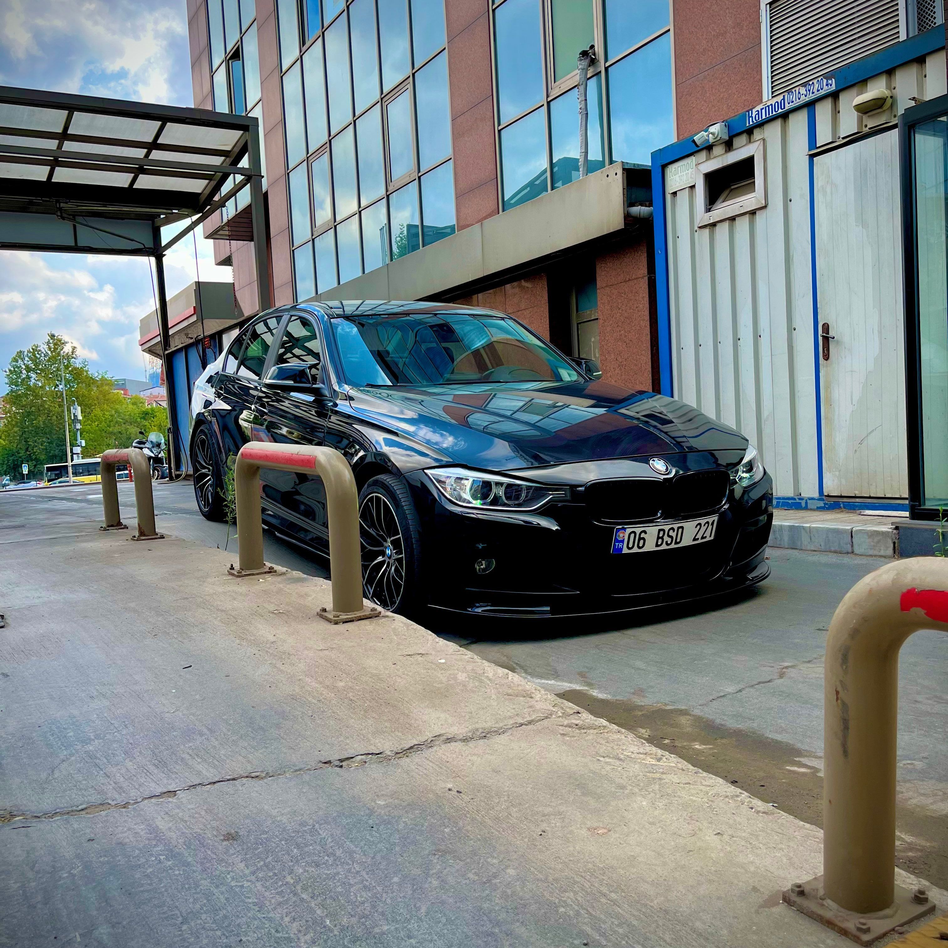 F30-PEEK