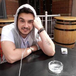 KHAElah avatar