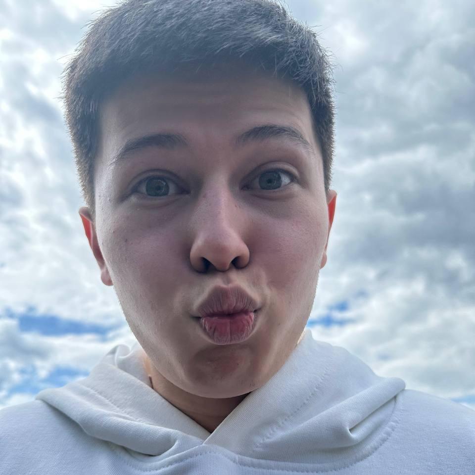 DoraloV avatar