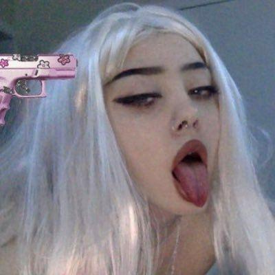 WhyuMadHoe avatar