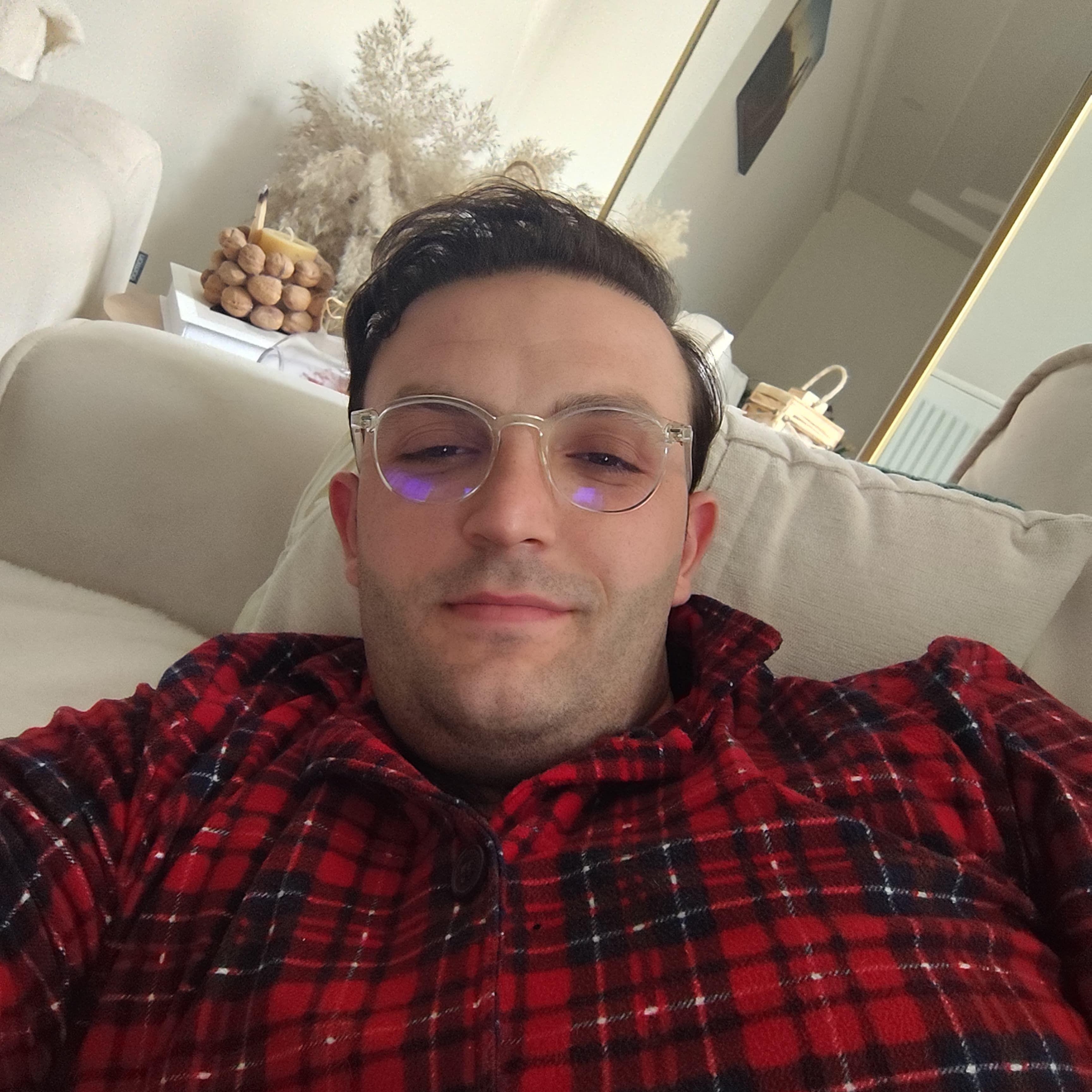 Saero6 avatar