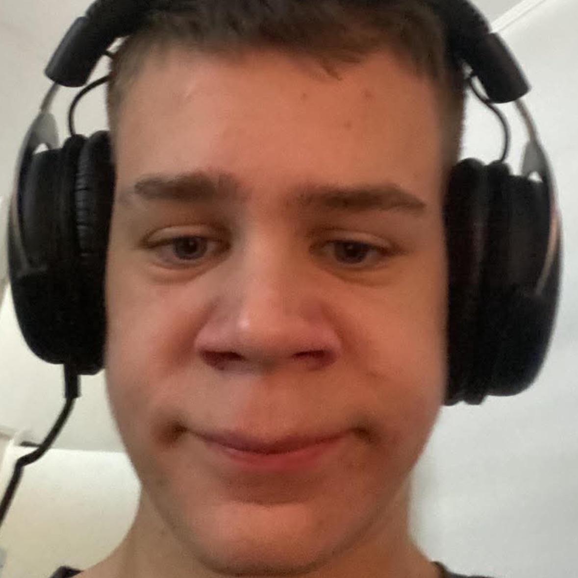 Frezy_ avatar