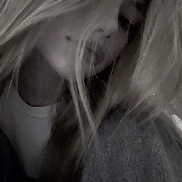 moIIy7 avatar